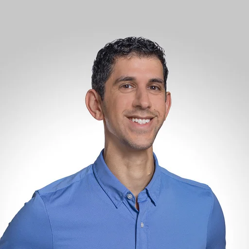 Portrait of Amit Ben-Chanoch